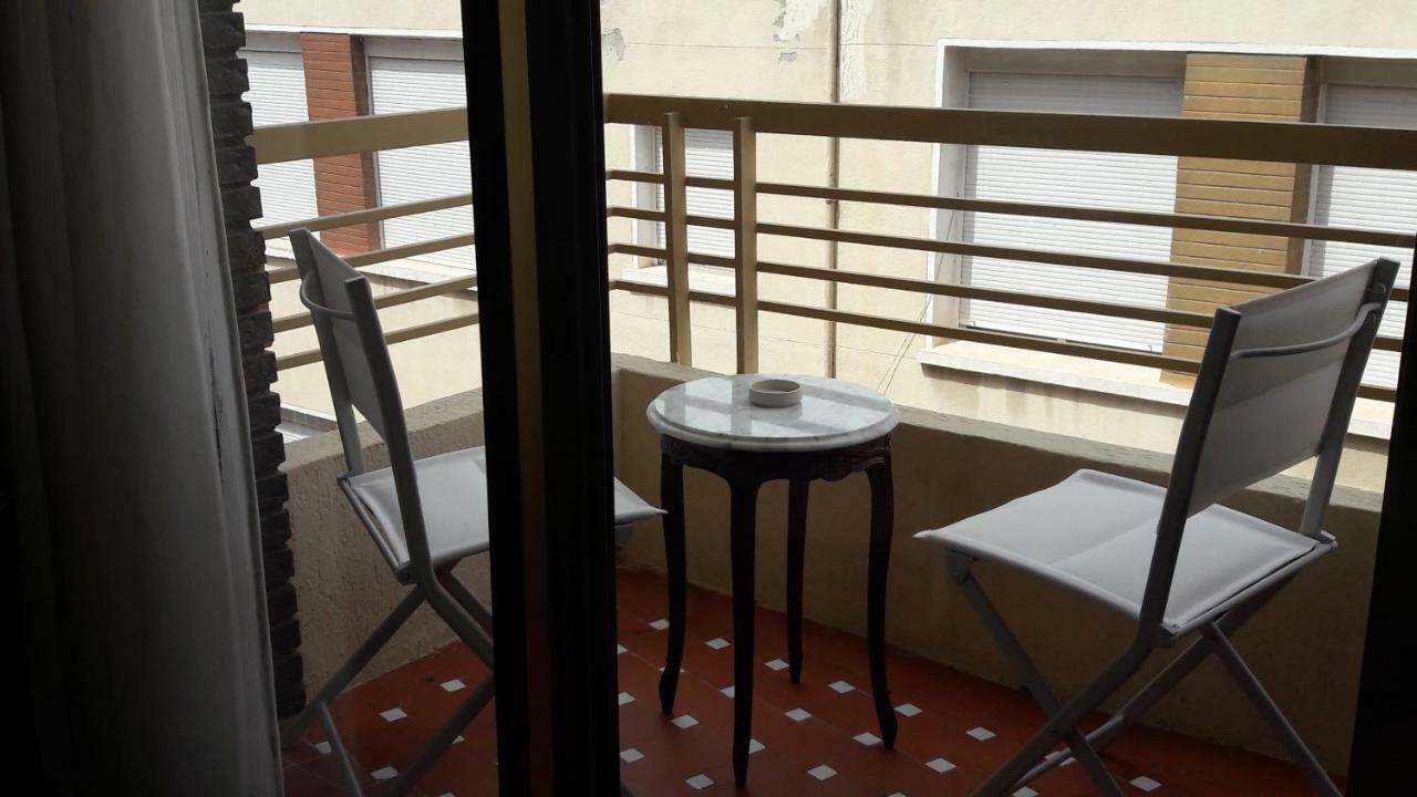 Casa Nadin Hotel อาลิกันเต ภายนอก รูปภาพ
